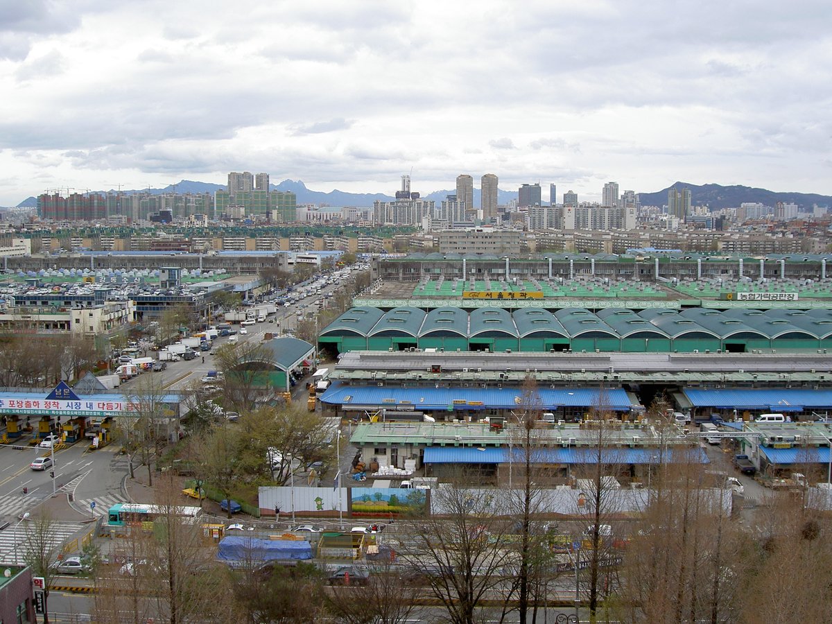 Garak Market Station area